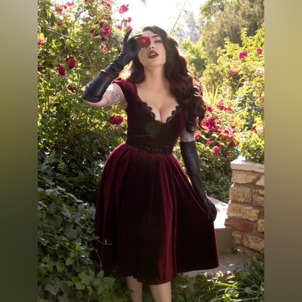 Baudelaire swing dress oxblood